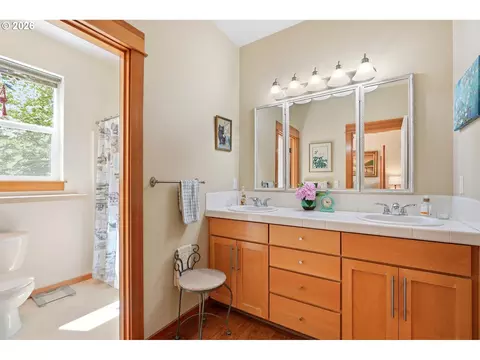 629 SE Roberts Ave, Gresham, OR 97080 photo 11