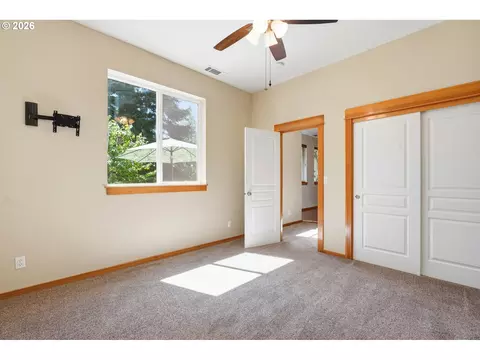 629 SE Roberts Ave, Gresham, OR 97080 photo 22
