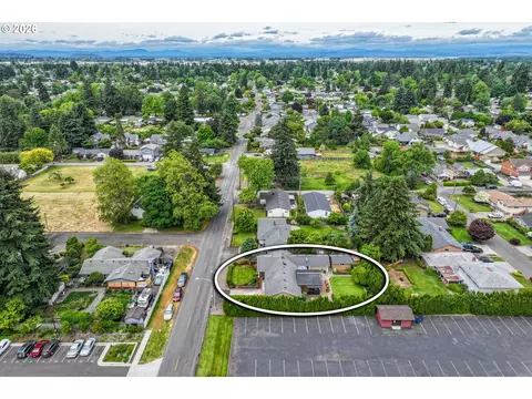View/Area - 143 Ferndale Dr, Eugene, OR 97404 photo 5 of 7