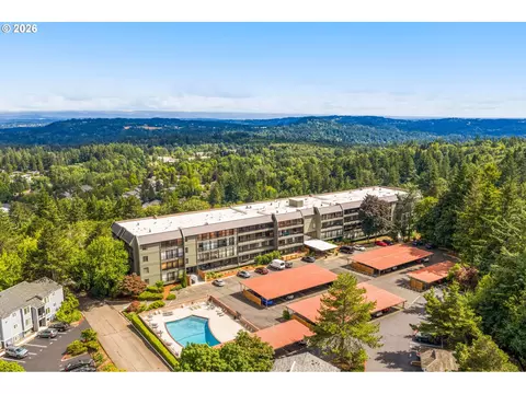 Undisclosed, Lake Oswego, OR 97035