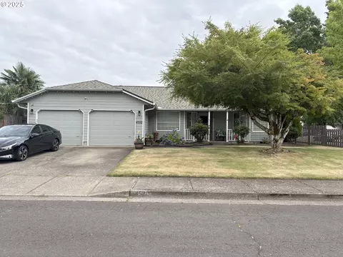 4522 Mckenzie Ct, Salem, OR 97305