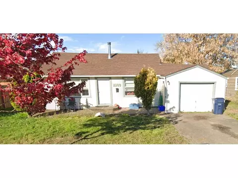 2260 D St, Springfield, OR 97477 photo 1