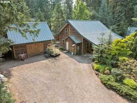 24990 E Tillicum St, Welches, OR 97067