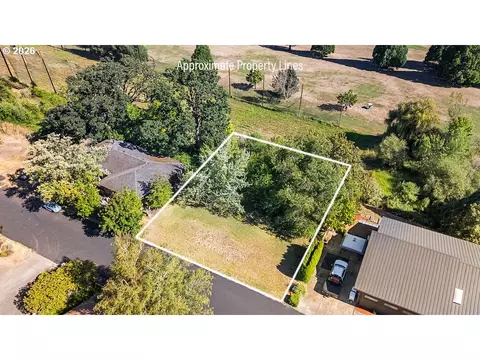 sw bayou dr, Mcminnville, OR 97128