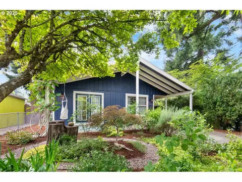 6327 SE 63rd Ave, Portland, OR 97206