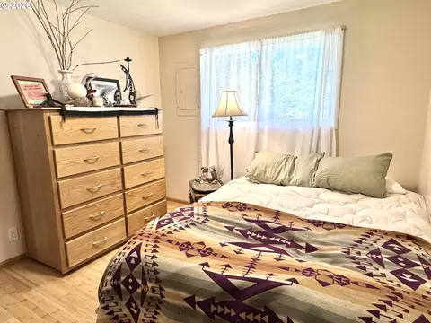 Bedroom - 359 Norman Ave, Eugene, OR 97404 photo 1 of 4