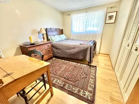 Bedroom - 359 Norman Ave, Eugene, OR 97404 photo 3 of 4