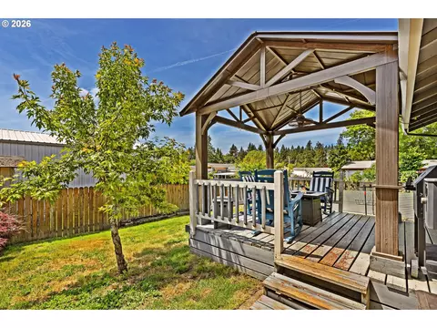 147 E 8th St, Lafayette, OR 97127 photo 14
