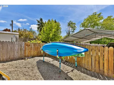147 E 8th St, Lafayette, OR 97127 photo 33