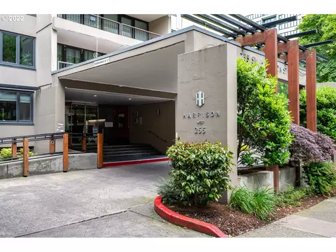 255 SW Harrison St #18G, Portland, OR 97201