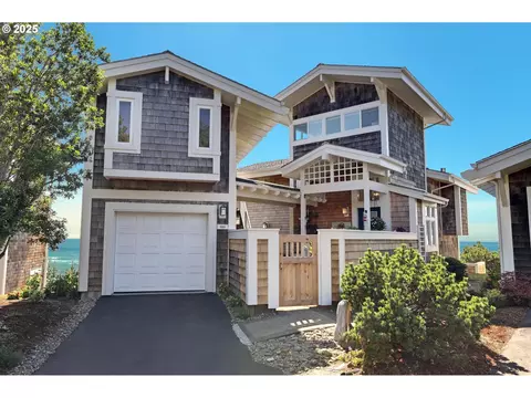 180 Capes Dr, Tillamook, OR 97141