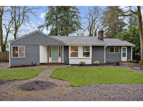 14012 SE River Rd, Milwaukie, OR 97267