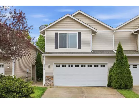 10215 NE 58th St, Vancouver, WA 98662