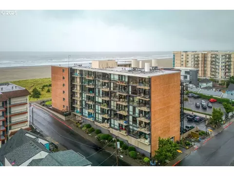 475 S Prom #212, Seaside, OR 97138