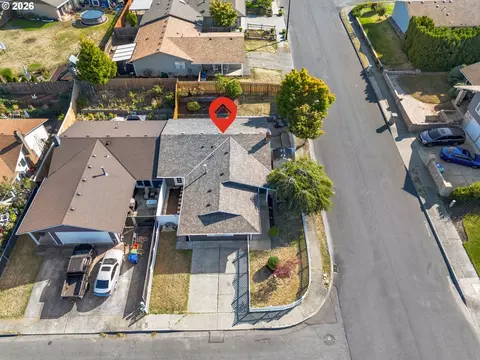 View/Area - 3198 SW 16th Cir, Gresham, OR 97080 photo 1 of 4