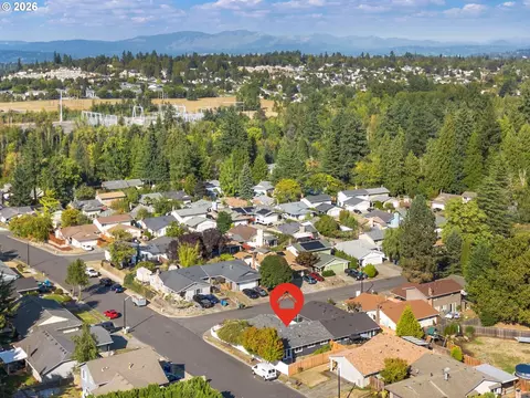 View/Area - 3198 SW 16th Cir, Gresham, OR 97080 photo 4 of 4