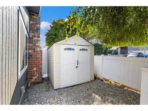 Exterior - 3198 SW 16th Cir, Gresham, OR 97080 photo 1 of 7