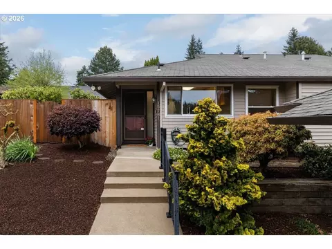 15781 SW Village Cir, Beaverton, OR 97007
