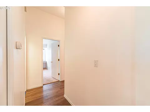 Entry Way - 3457 Mahlon Ave, Eugene, OR 97401 photo 1 of 3