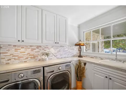 Other - 1375 Flintridge Ave, Eugene, OR 97401 photo 6 of 13