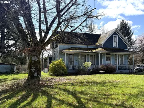 820 W Main St, Sheridan, OR 97378