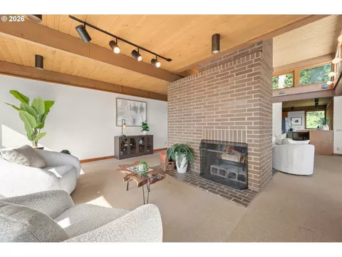 2300 Parkside Ln, Eugene, OR 97403 photo 21