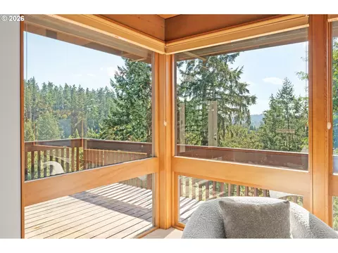 2300 Parkside Ln, Eugene, OR 97403 photo 17
