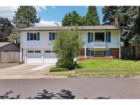 Exterior - 1485 SE 11th St, Gresham, OR 97080 photo 2 of 15