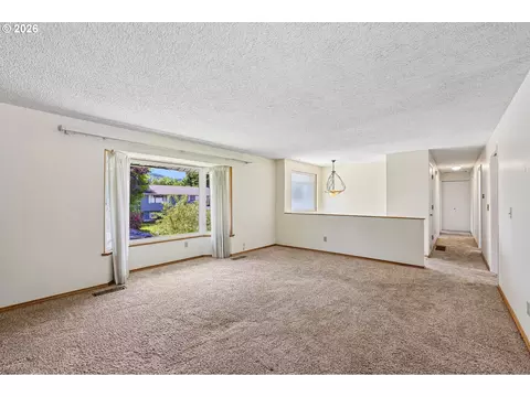 Living - 1485 SE 11th St, Gresham, OR 97080 photo 7 of 7