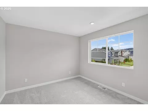 Bedroom - 3793 SW Phyllis Ave, Gresham, OR 97080 photo 6 of 7