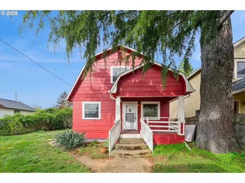 8939 N Courtenay Ave, Portland, OR 97203