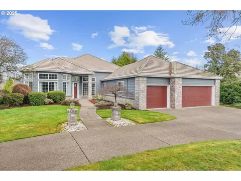 1093 NW Baker Crest Ct, Mcminnville, OR 97128