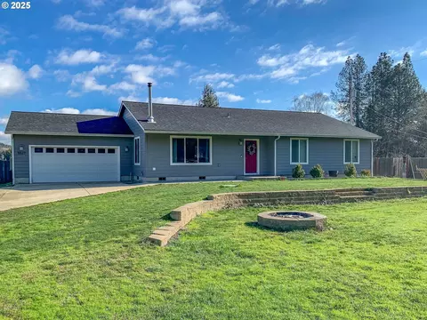 5527 Old Melrose Rd, Roseburg, OR 97471