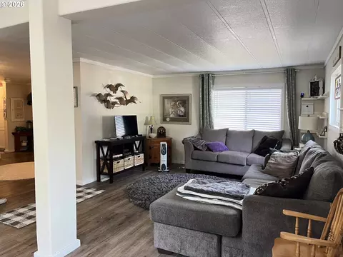 154 Outer Dr, Florence, OR 97439 photo 23