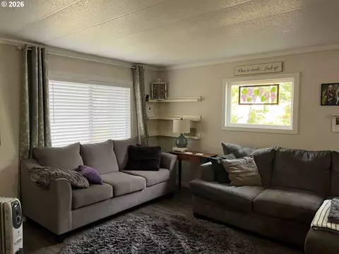 154 Outer Dr, Florence, OR 97439 photo 14