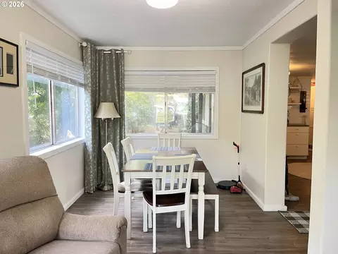 154 Outer Dr, Florence, OR 97439 photo 22