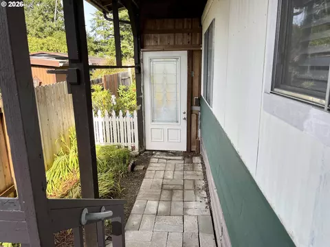 154 Outer Dr, Florence, OR 97439 photo 41