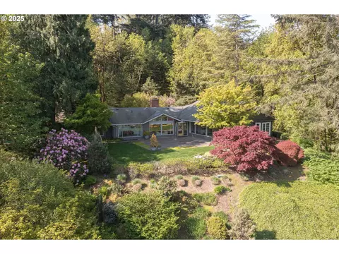 3925 SW Humphrey Blvd, Portland, OR 97221