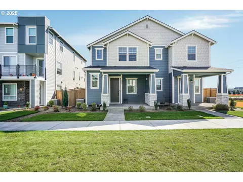 8069 SE Orion Ln, Hillsboro, OR 97123