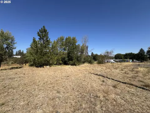 Grant St, Goldendale, WA 98620