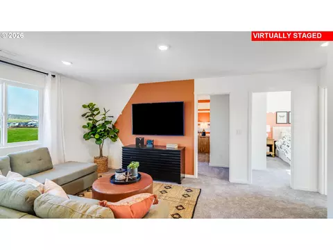 5761 Bainbridge Rd, Eugene, OR 97402 photo 14