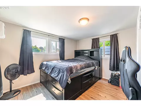 Bedroom - 1415 S Bertelsen Rd #40, Eugene, OR 97402 photo 2 of 2