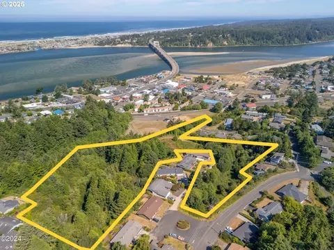 500 Cedar, Waldport, OR 97394