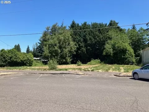 21520 Main St, Aurora, OR 97002