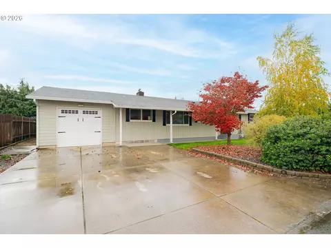 8201 NE 7th St, Vancouver, WA 98664