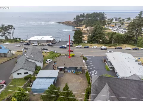 318 N Highway 101, Depoe Bay, OR 97341