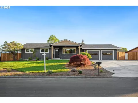 221 NW 80th St, Vancouver, WA 98665