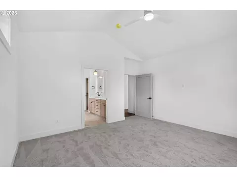 Bedroom - 19045 Ochoco Ct #68, Sandy, OR 97055 photo 3 of 9