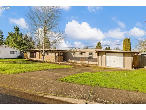 3025 Bailey Ln, Eugene, OR 97401