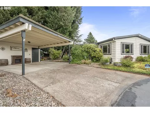 1602 NE Riverside Dr, Mcminnville, OR 97128